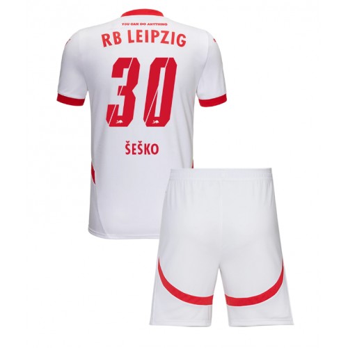 Fotballdrakt Barn RB Leipzig Benjamin Sesko #30 Hjemmedraktsett 2024-25 Kortermet (+ Korte bukser)